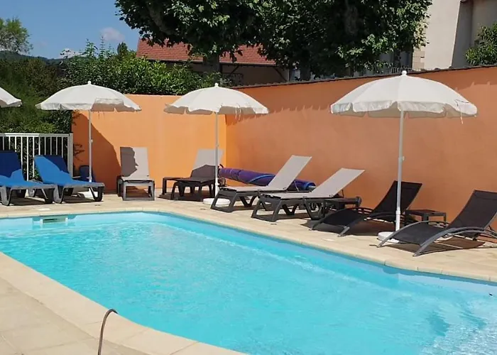 La Rose Hotel 3*