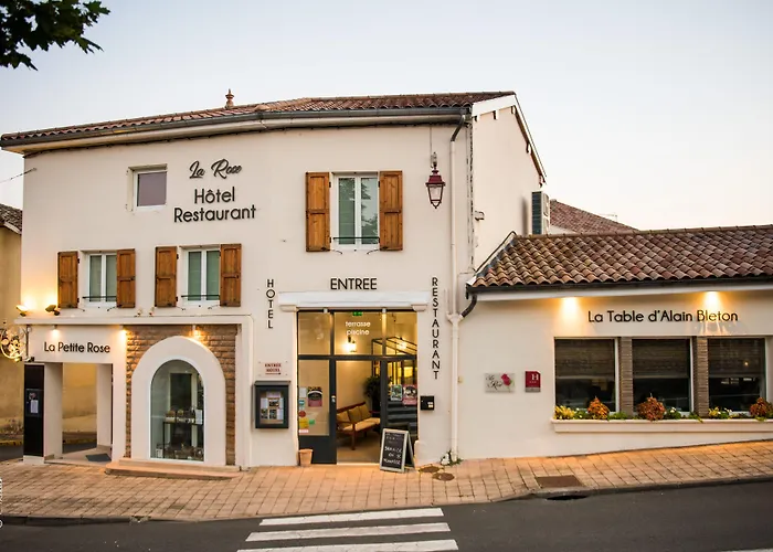 La Rose Hotel