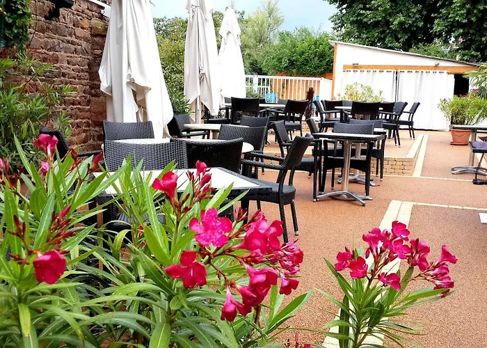 La Rose Hotel 3*